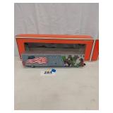 LIONEL UP 1943 LED FLAG BOXCAR, #6-85408