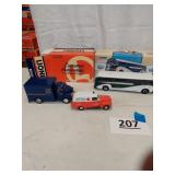 3 DIE-CAST LIONELVILLE MEMORIAL HOSPITAL,