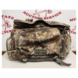 Cabelas Outfitter Series All-Day Transporter 1200