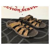 Keen Menï¿½s 9 Slip On Water Sandals Waterproof