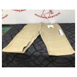 Izod Saltwater Menï¿½s 40x32 Stretch Chino Pants