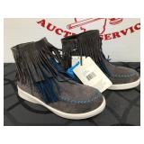 Muk Luks Womenï¿½s 8 Moccasins Half Zip Boots with