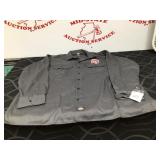 Dickies Menï¿½s XL Flex Long Sleeve Button Front