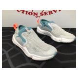 Under Armour Womenï¿½s 8.5 Water Shoes Slip On