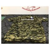 Under Armour Menï¿½s Large Freedom Tech Camo Tee