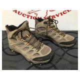 Merrell Menï¿½s 9 Hiking Boots Lace Up Vibram High