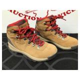 Columbia Womenï¿½s 7 Hiking Boots Techlite Comfort.