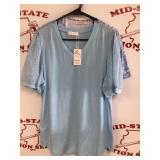 (2) Womenï¿½s Large Shirts New with Tags Lot Moshu