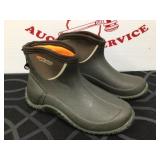 Dry Shod Menï¿½s 8 Short Waterproof Rubber Booties