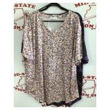 (2) Womenï¿½s 4 XL Shirts New with Tags Lot Moshu &