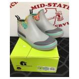 Gator Waders Womenï¿½s 9 Camp Boots New in Box