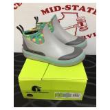 Gator Waders Womenï¿½s 7 Camp Boots New in Box