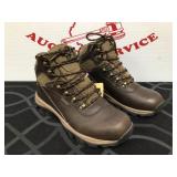 Red Head Menï¿½s 9M Wildcat Hiking Boots with Tag