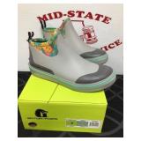 Gator Waders Womenï¿½s 9 Camp Boots New in Box