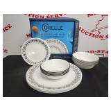 Corella Classics (16) Piece Dinnerware Set Black