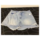 Time & Tru Womenï¿½s 10 Jean Denim Shorts New with