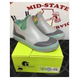 Gator Waders Womenï¿½s 8 Camp Boots New in Box