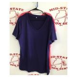 (2) Womenï¿½s XL Unbranded Tee Shirts Lot New