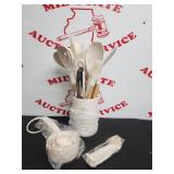 (13) Piece Silicone & Wood Utensil Set w