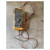 Fluke 83 III Multimeter