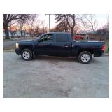 Chevy Silverado 5.3L 4x4 2007 4 Door - 262K Miles