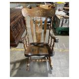ROCKING CHAIR