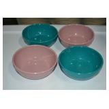 TOTE OF PINK & TEAL PLASTIC BOWLS