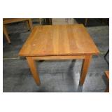 SQUARE OAK TABLE 36" X 36" X 30"