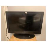 SANYO 26" FLATSCREEN TV WITH REMOTE