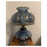 BLUE FLORAL GLASS TABLE TOP LAMP