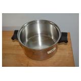 SALADMASTER POT - LID DOES NOT MATCH