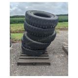 (6) T831 11R 22.5 16PR Tires