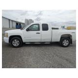 2009 Chevrolet 1500 Extended Cab Pickup Truck