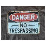 No Trespassing Porcelain Sign- 14" x 10"