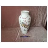 Franklin Porcelain Japan Style Vase