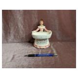 Enesco Prayer Lady - 5.5"