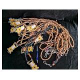 (13) Beaded Dog Leashes