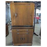 Walnut Artdeco Hamilton Doctor