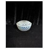Small Hobnail Puff Box with Lid