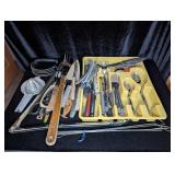 Eating Utensils; Kitchen Utensils: