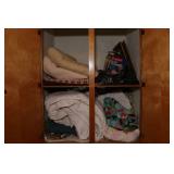 BLANKETS, AFGHANS, QUILT, COMFORTER, FOOT CHARGES,