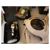 Nail light and clippers & guards