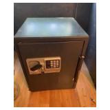 Sentry Fire Safe 24x18 x17