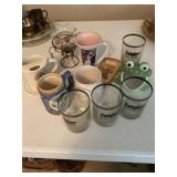 Miscellaneous pieces including Ziglar glasses