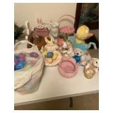 Miscellaneous Easter decor