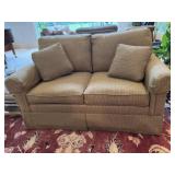 Ethan Allen Loveseat. Appears to be in excellent