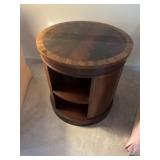 Round side table 24 inches in diameter