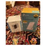 Wi-Fi range extenders