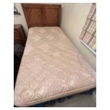 Young Hinkle twin bed and bedding