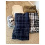 Very soft nice throws